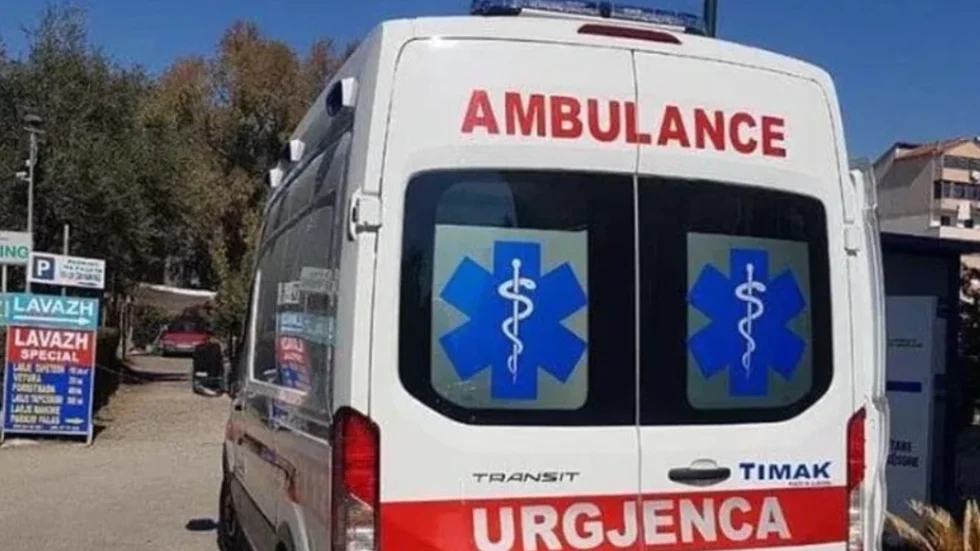 Tragjike në vend! Gjendet i p*jetë një 42-vjeçar, nëna e tij vr*t veten pas lajmit te Zl