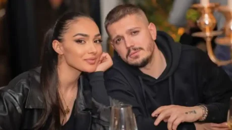 Foli për divorcin e Klea Hutës dhe Elgit Dodës/ Gazetari i njohur hidhet në gjyq nga çifti?
