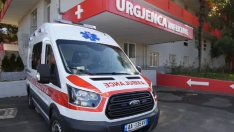 Cfarë po ndodh kështu? Gjendet i vetv*rur një person në banesë, dyshohet se…
