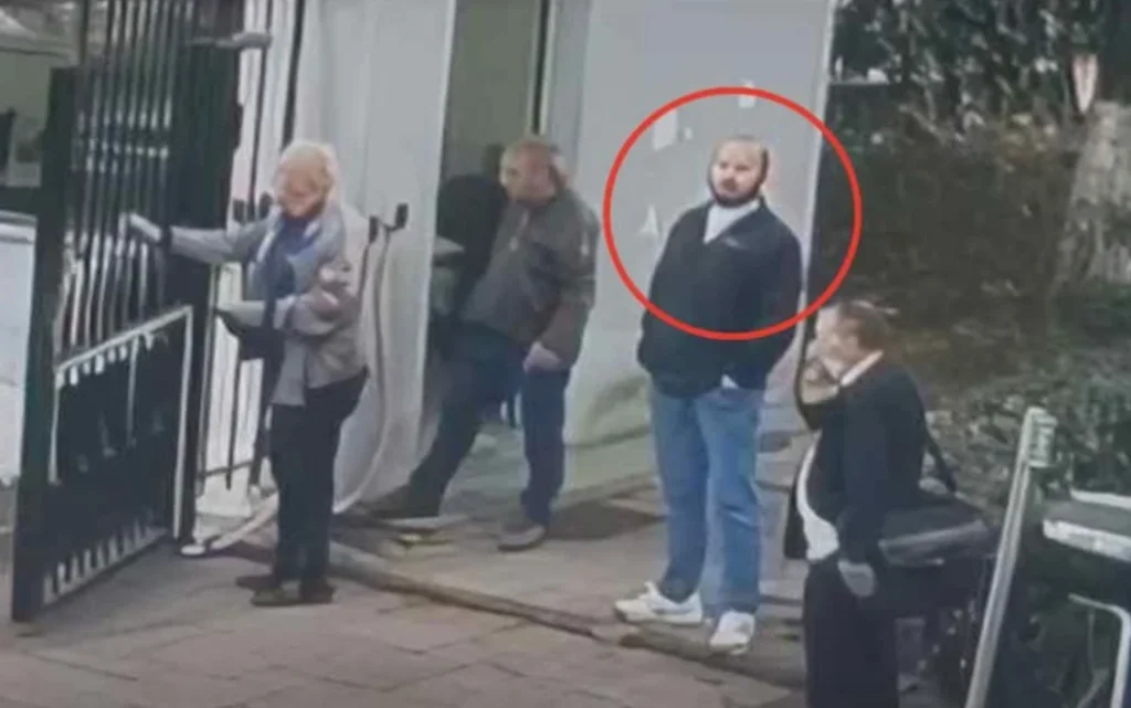 ‘Ti nuk je vr*sës, vr*sës është…’ Shkrimi për Elvisin që po bënë NAMIN në rrjet