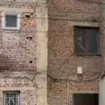 Ngjarje tragjike! Gjendet pa shenja jete një grua në banesë raportohet se…