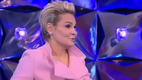 Kunatat janë si motra? Reagimi epik i Monika Kryemadhit: Avash mo avash, unë me motrën e Ilirit….