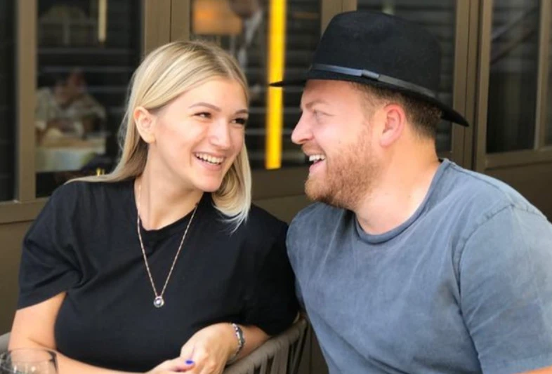 E BUJSHME! Sara Hoxha SHTANG me postimin e saj, cfarë do thotë Ledion Lico për këtë?