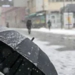 Moti bën kthesën drastike nesër, rrebeshe shiu në të gjithë territorin dhe borë, ja çfarë pritet të ndodhë