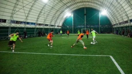 Tragjike në vend! Po luante futboll, 42 vjecari goditet nga topi dhe humb jetën