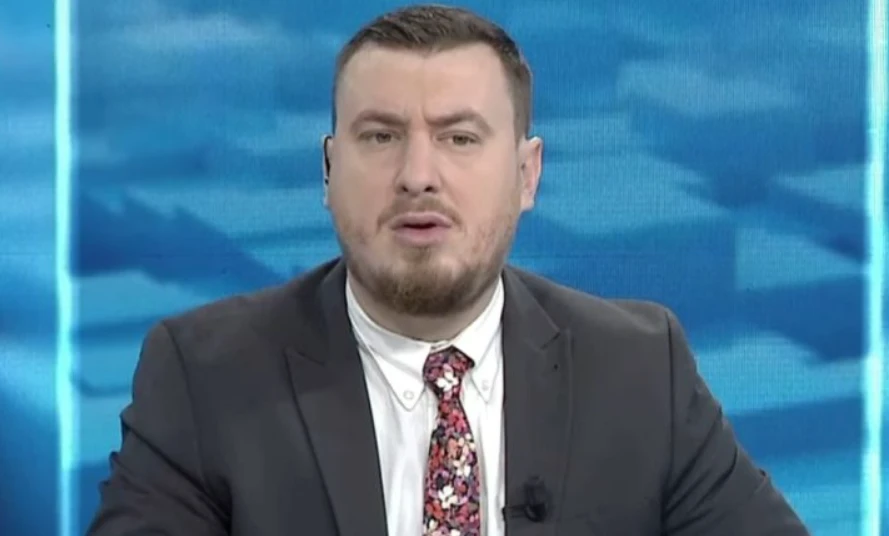 Cmenduri shqiptare: TR0NDITET gazetari ‘Babai më la nusen shtatzënë, i kapa në…'(Video)