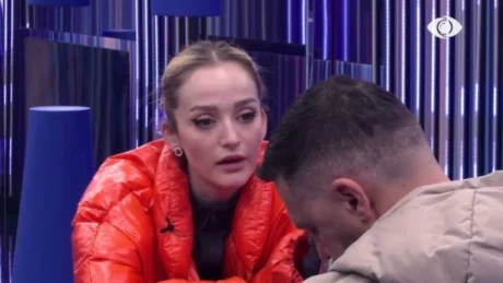 ‘I ke buzët e bëra…’ Miri ja thotë në sy Selin, ja si reagon ajo