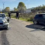 Fundjava nis me aksidente! Dy makina bëhen copash, 4 persona raportohet të jenë…