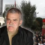 Robert Ndrenika ‘shpërthen’ për protestën: Shqiptarët bashkë, siç ju ka hije! Mesazh i fortë për ata që fryjnë ndasitë!