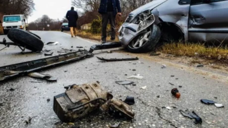 Aksident i rëndë! Motomjeti përplaset me makinën, raportohet për….