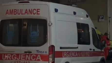 Aksident i rëndë në vend, makina përplas për vd*kje një këmbësor