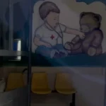 Vajzat e mitura që pëfunduan në spital konsumuan karamele me h*shash, 3 vjecarja ndodhet në intubim!