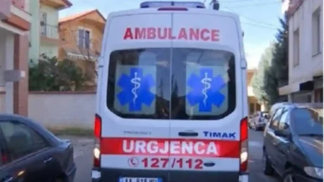 E rëndë në vënd, 59-vjeçari i vë fl*kën vetes me benzinë…