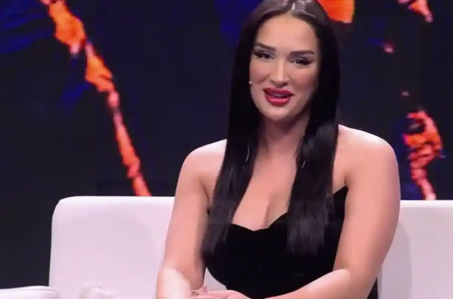 “Erjola Doçi më futi në sherr me gruan”, postoi foton me moderatoren…