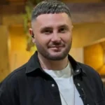 Xhensila i përket të shkuarës, Bes Kallaku gjenë dashurinë e jetës? ‘Trëndafil në kohë lufte…’ Ja dedikimi…