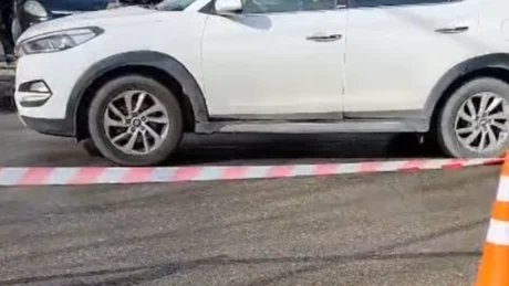 Zbardhen detaje të rënda: I ati qëIIoi me th*kë të bijën në mes të rrugës, një kalimtar i rastit u hodh dhe…