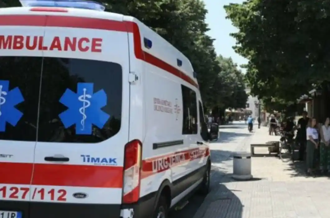 E rëndë në vend! Një grua i vë flakën vetes, dyshimet e para…