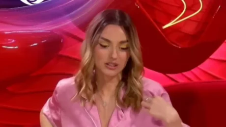 “M*njak, i ndyrë, fantazitë e tua sek*uale…”/ Ina SHPËRTHEN ndaj Stenaldos: Çdo femër që vjen…