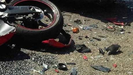 Aksident i rëndë në vend! Makina merr përpara motorin, dyshohet se…