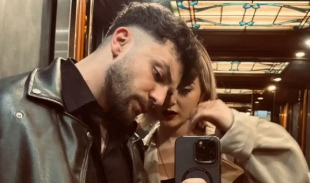 U përfol se është ndarë nga e dashura, Olsi Bylykut shfaqet krah per krah me…