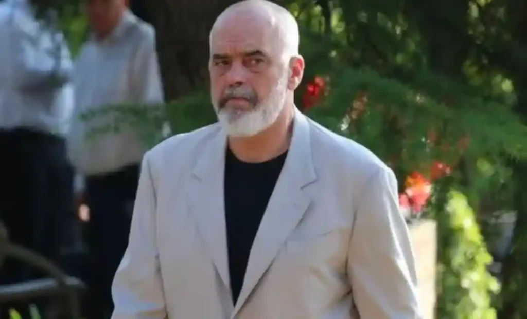 Pas heqjes së tendave, Rama paralajmëron një tjetër aksion: Tani rradhën e kanë…