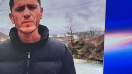 ‘Të paktën të kemi një v*rr ku ta qajmë…’ Përlot vëllai i Jurgen Karajt që akoma nuk është gjetur ‘Na iku në lule të rinisë…’