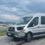 Aksident i frikshëm në vend! Shoferi i dehur nxjerre mjetin nga rruga, 5 persona…