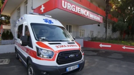 E FRIKSHME NE VEND! Gjendet i p*jetë, i riu në oborrin e shtëpisë. Dyshohet se…