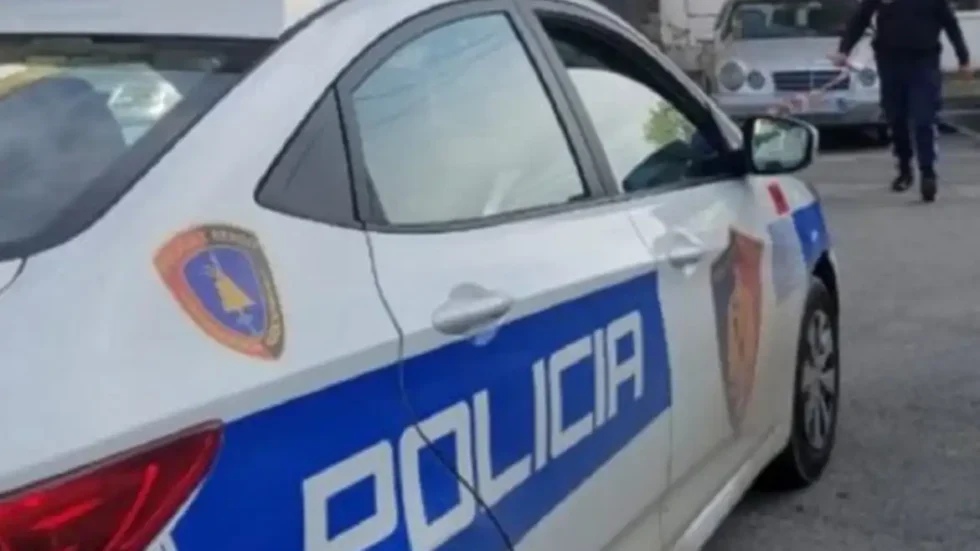 Tronditet Lushnja! Shpërthim me tritol në banesën e të dashurës së Laert Haxhiut