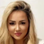 Gjoba 500 mijë lekë i shkon “surprizë”, moderatorja shqiptare apel shtetit: S’kam qenë fare në Korçë, ndajeni mendjen…(Video)